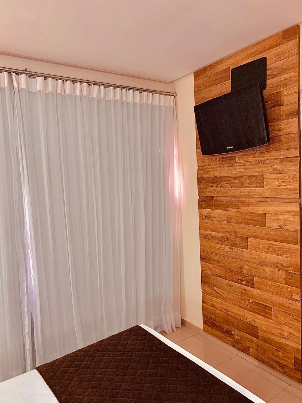 Victoria Plaza Hotel ปัลมัส ภายนอก รูปภาพ