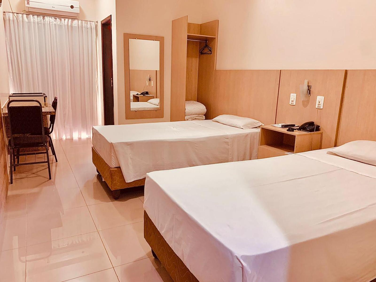 Victoria Plaza Hotel ปัลมัส ภายนอก รูปภาพ